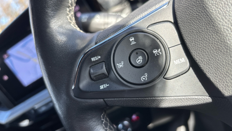 Vauxhall Mokka 100kW Ultimate 50kWh 5dr Auto Electric Hatchback